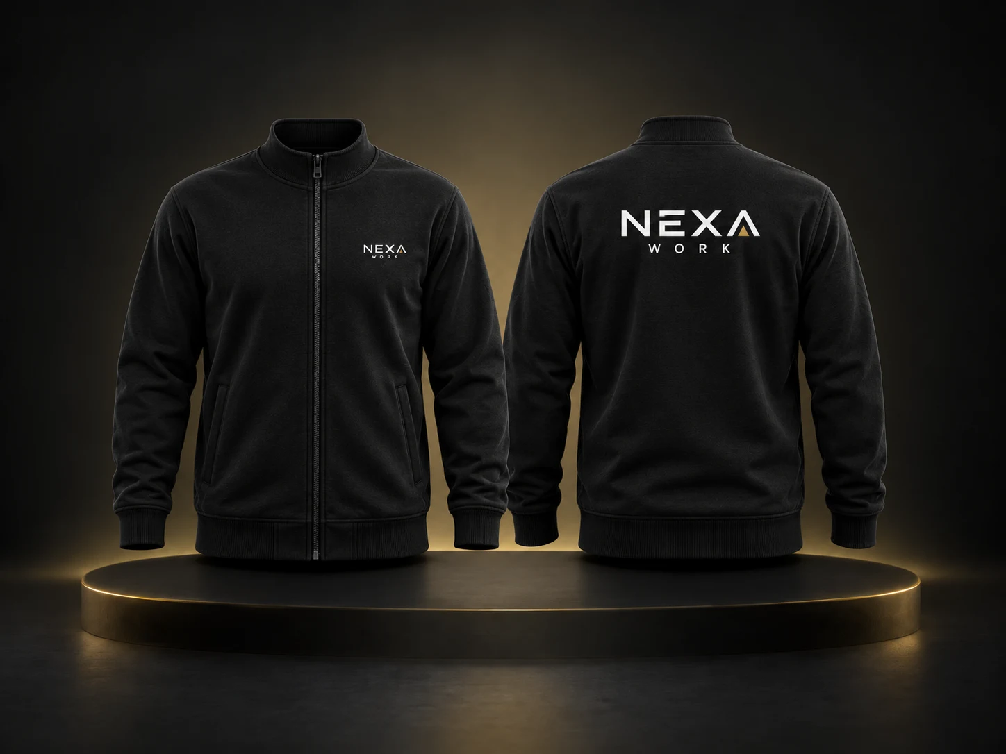 Campera de frisa sin capucha personalizada con logo de empresa, producción de FOCUS+